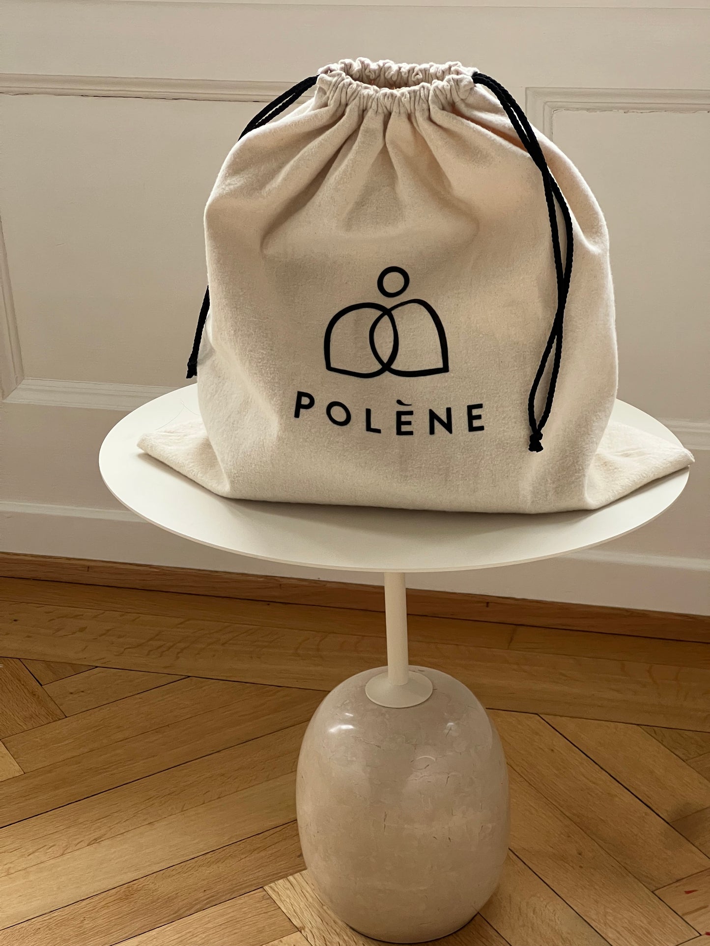Polène, numéro 9